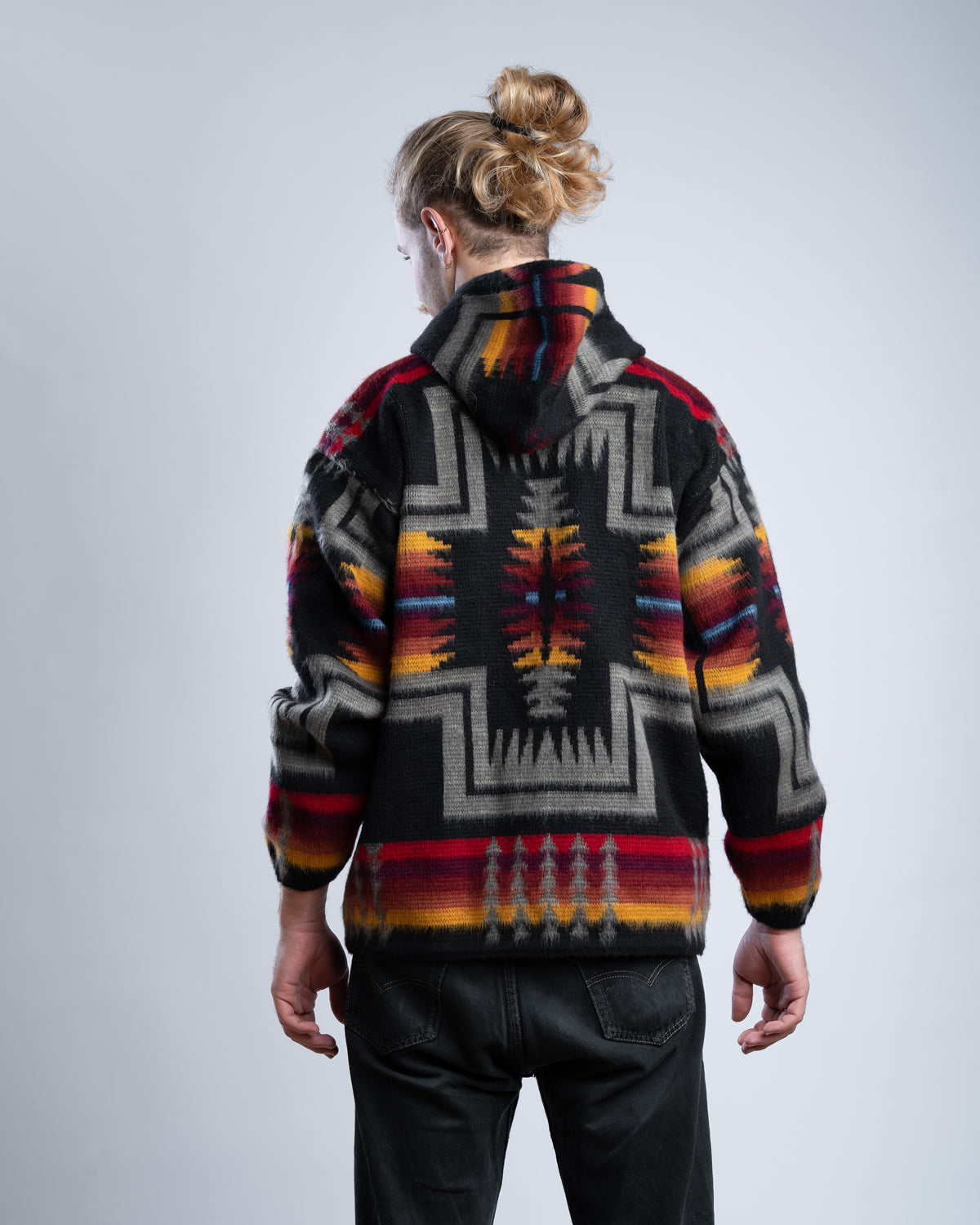 TRIBAL SWEATER